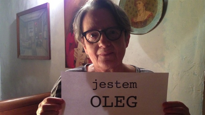 Lenkų režisierė Agnieszka Holland ragina paleisti O. Sentsovą. 