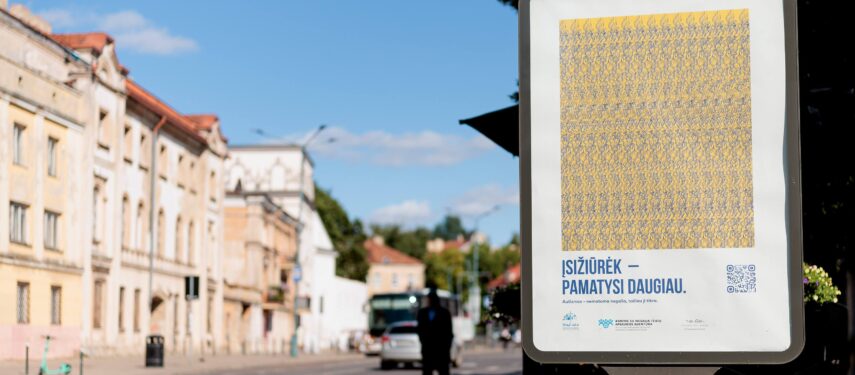 Kampanijos plakatas Vilniuje