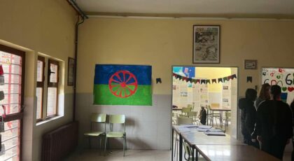 Romų vėliava, „Padėk Pritapti“ „Facebook“ nuotr.